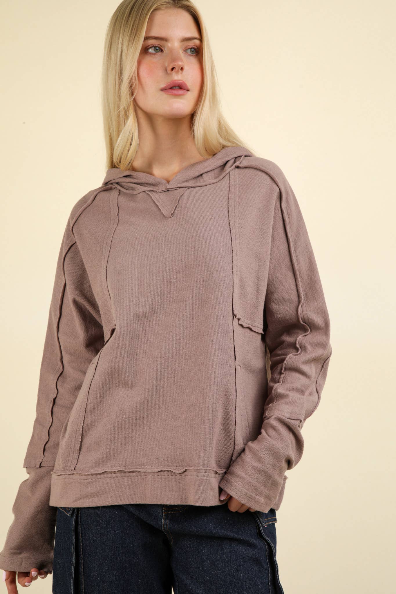 Raw Edge Cute Detail Hoodie Knit Top