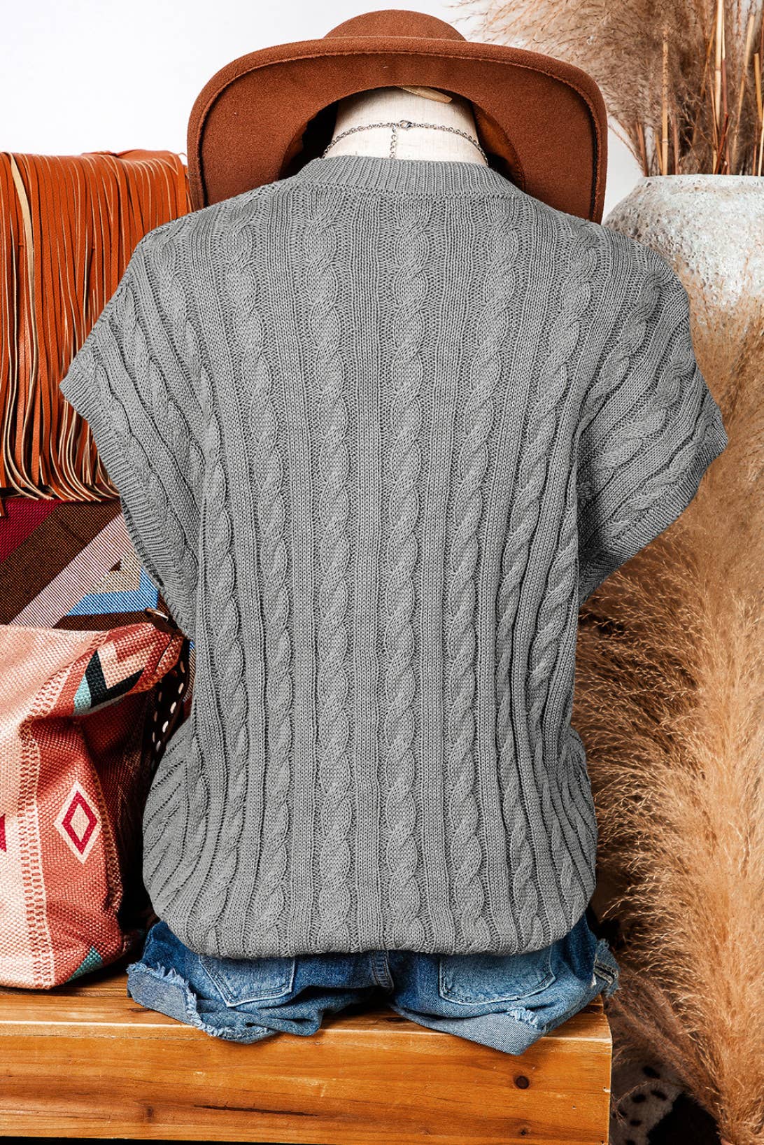 Crew Neck Cable Knit Short Sleeve Sweater